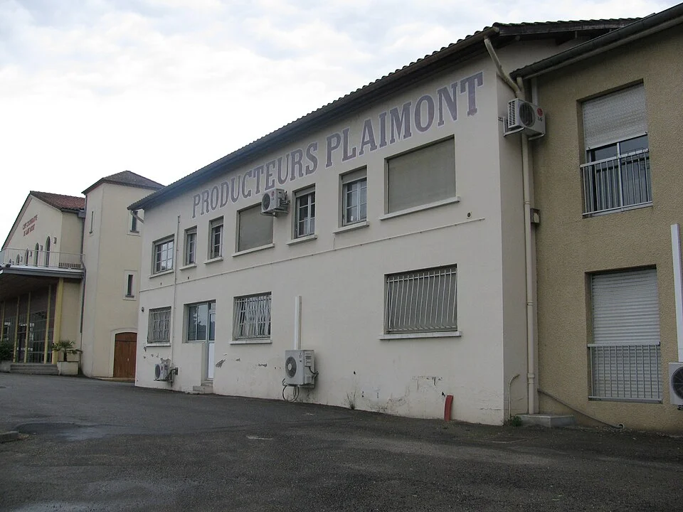 cave de Saint-Mont